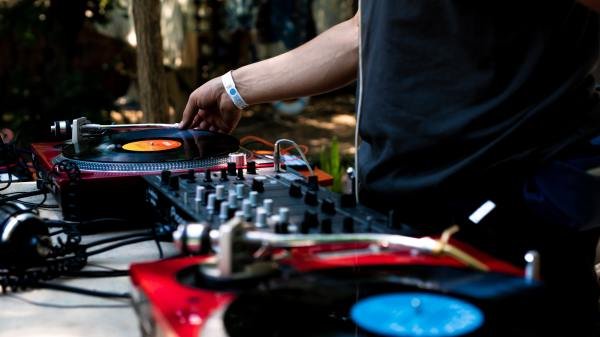 Common Challenges in Vinyl DJing and How to Overcome Them