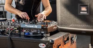 How to Set Up Your DJ Booth for Optimal Performance