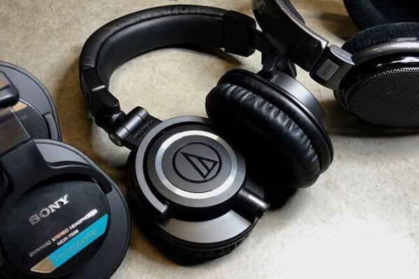 The Best DJ Headphones for Accurate Mixing