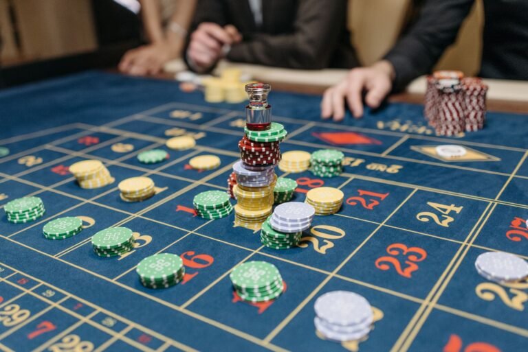 Fast Payout Mirax Casino: Reviewing Footer UX